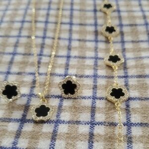 Gold and Black Flower Necklace